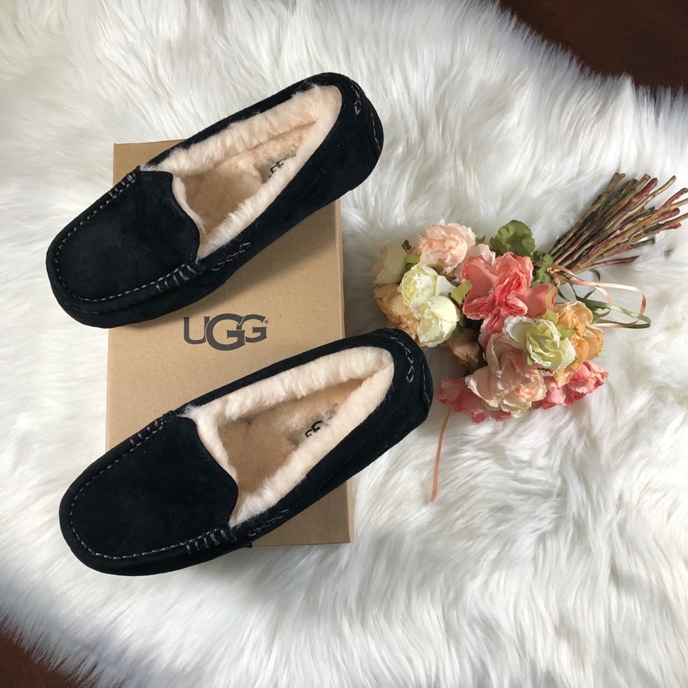 SOLD New Black Ugg Ansley Moccasin Slippers